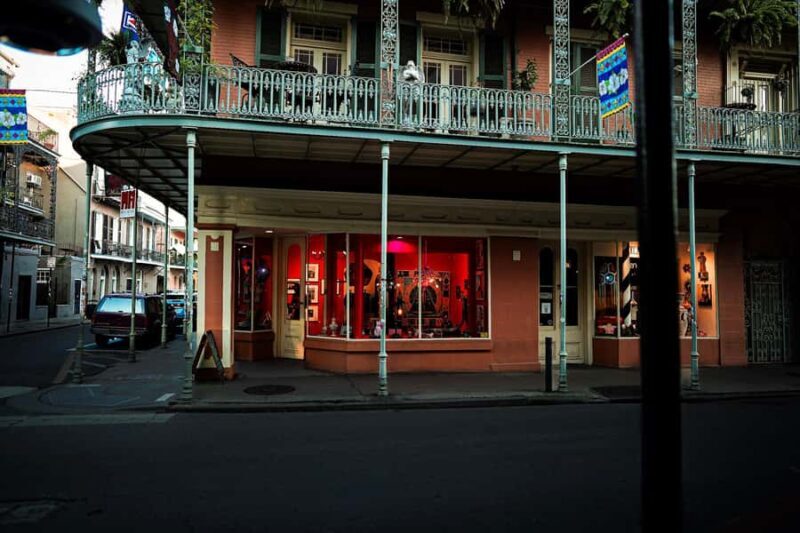 New Orleans: True Crime Pub Crawl - Key Points