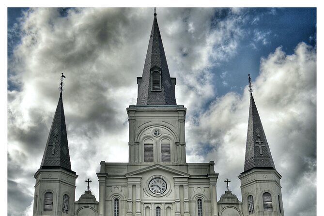 New Orleans Voodoo, Ghost, Murder, True Crime and Vampire Tour - What You Can Expect During the Tour