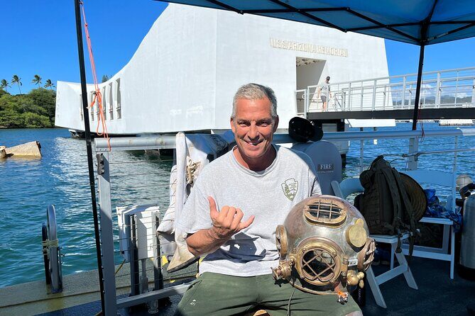 New Pearl Harbor WWII History Tour with an Expert Historian - An In-Depth Look at the New Pearl Harbor WWII History Tour with an Expert Historian