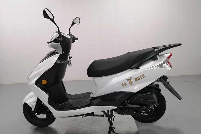 ***New product*** Scoot Curacao Rentals free WiFi and CarPlay - Key Points