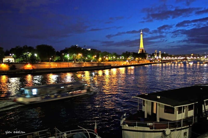 New Year's Eve Seine Cruise and Dinner in Paris - FAQs