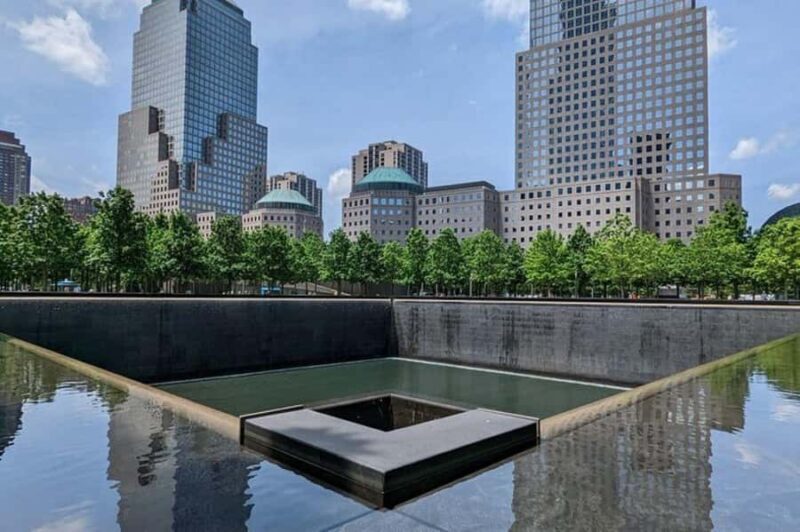 New York: 9/11 Memorial Tour w/ Retired NYPD First Responder - Key Points