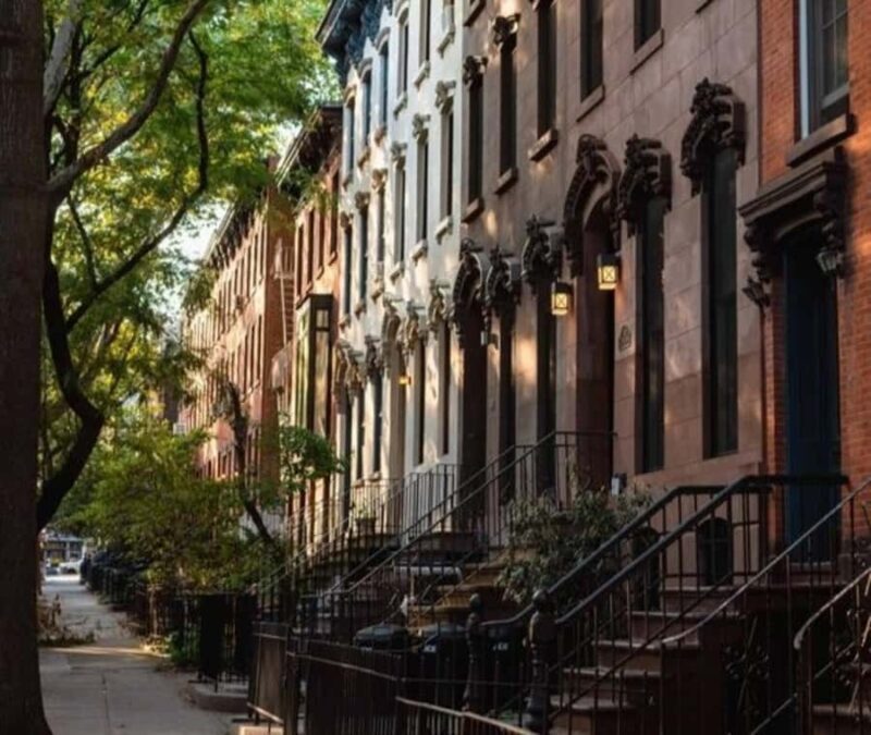 New York: Best Street Food Tour With A Local Guide - What Makes This Tour Stand Out