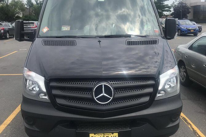 New York City Airport Group Arrival Transfer - A Detailed Look at the NYC Airport Transfer Experience