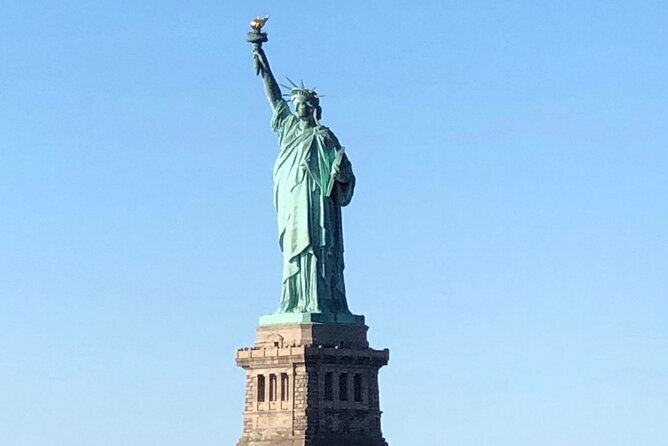 New York City bus and boat tour - A Detailed Look at the NYC Bus and Boat Tour