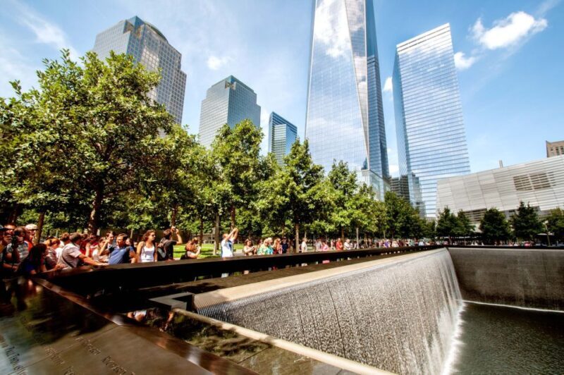 New York City: Bus Tour from Manhattan - An In-Depth Look at the Manhattan Bus Tour