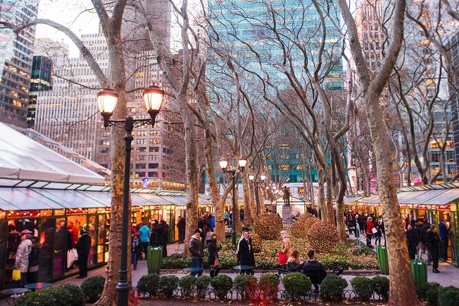 New York City Christmas Holiday Lights and Markets Walking Tour - Authentic Insights from Tour Reviews