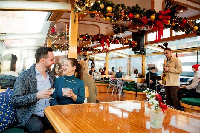 New York City Cocoa and Carols Holiday Cruise - The Experience: An In-Depth Look