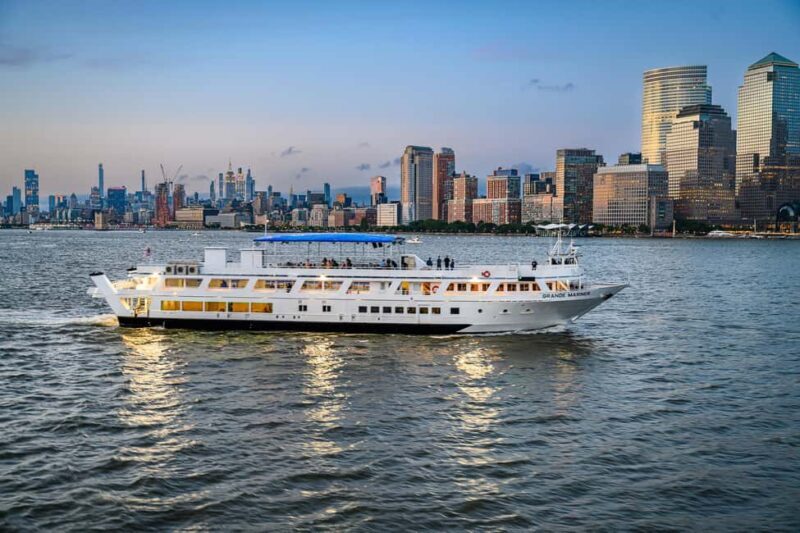 New York City: Fall Foliage Oktoberfest Cruise - A Detailed Look at the Fall Foliage Oktoberfest Cruise