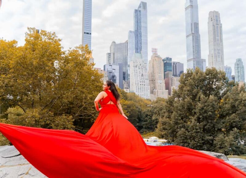 New York City: Flying dress photoshoot jonadress Manhattan - Key Points