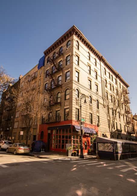 New York City: Friends Tour - A Deep Dive into the Friends Tour Experience