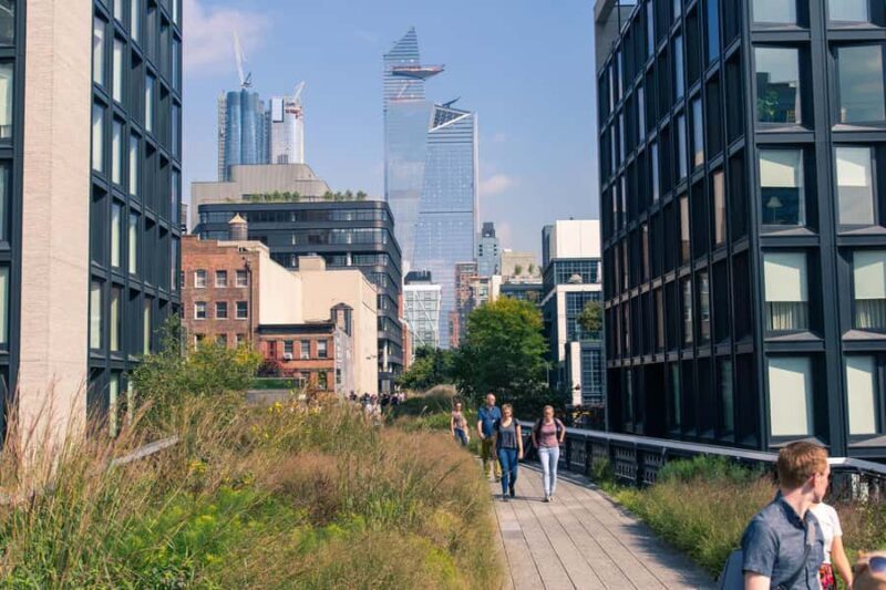 New York City: High Line Walking Tour - A Closer Look at the High Line Walking Tour