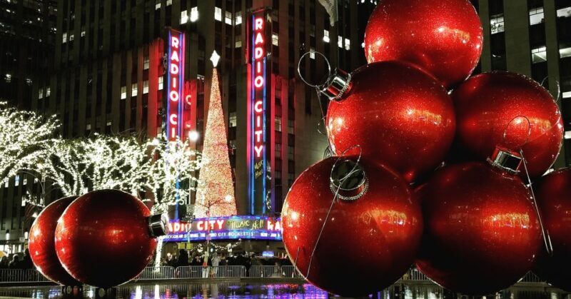 New York City: Holiday Lights Extravaganza Walking Tour - FAQ