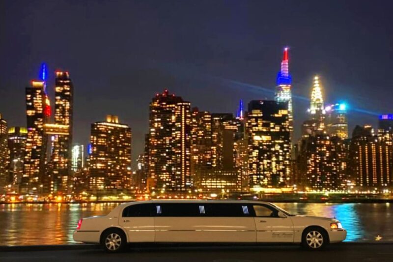 New York City: Private Manhattan Limousine Tour - Key Points