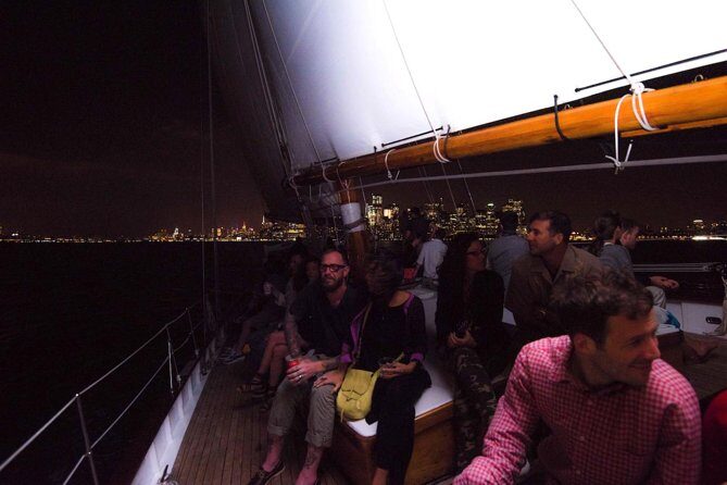 New York City Skyline Lights Sail - Who Should Consider This Tour?