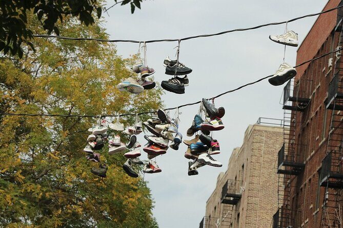 New york contrasts - Exploring the Neighborhoods of New York