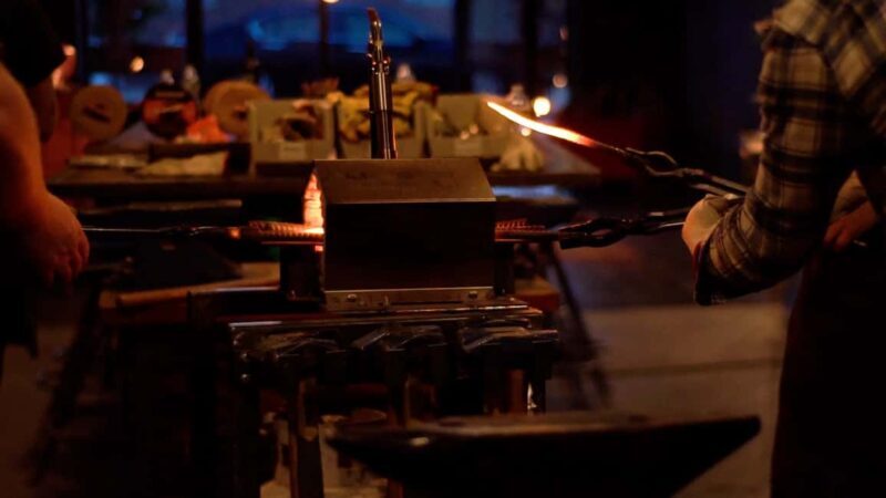 New York: Forge a Survival Knife Experience - Key Points