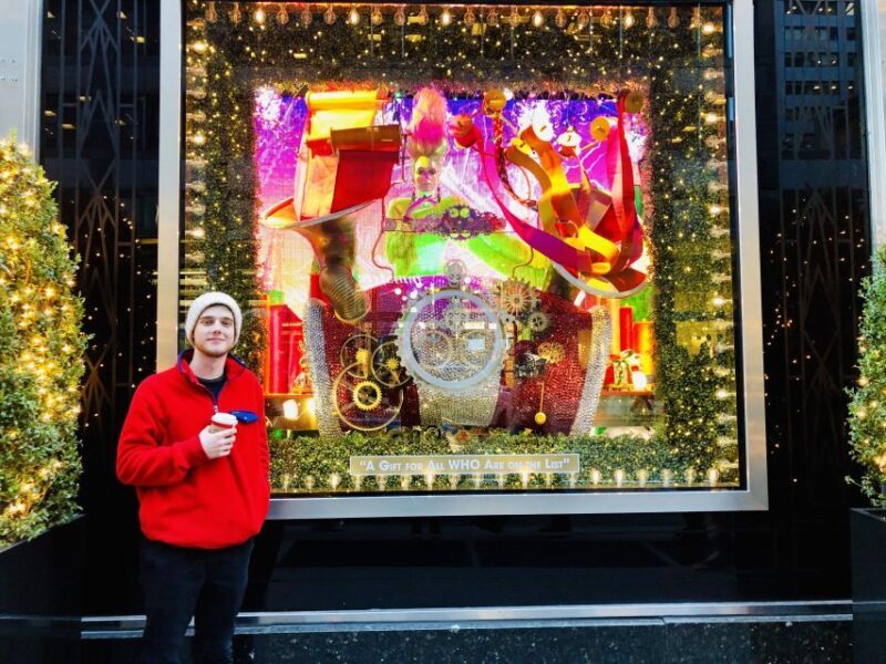 New York Holiday Lights and Movie Sites Bus Tour - Analyzing the Value