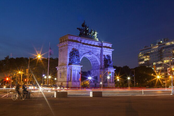 New York Holiday Lights Tour with Dyker Heights - Who Will Love This Tour?