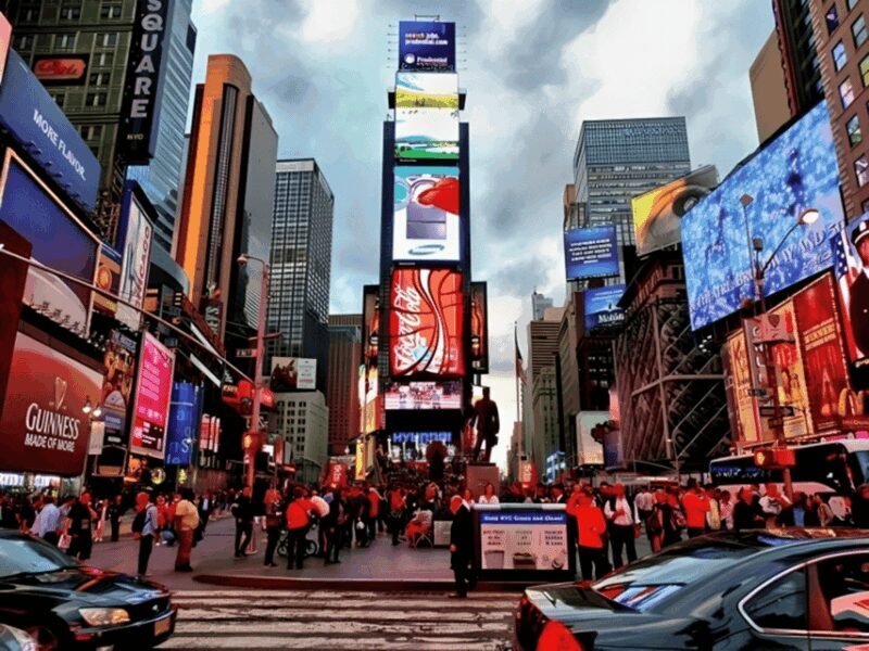 New York : Must-See Attractions Walking Tour With A Guide - A Deep Dive into the New York Must-See Attractions Walking Tour