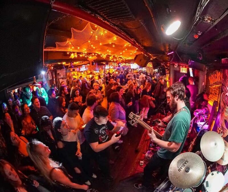 New York Nightlife: The Essential NYC Nightlife Experience - Key Points