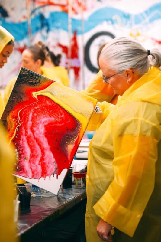 New York: Private Fluid Art Class with Supplies - A Detailed Look at the Fluid Art Class Experience