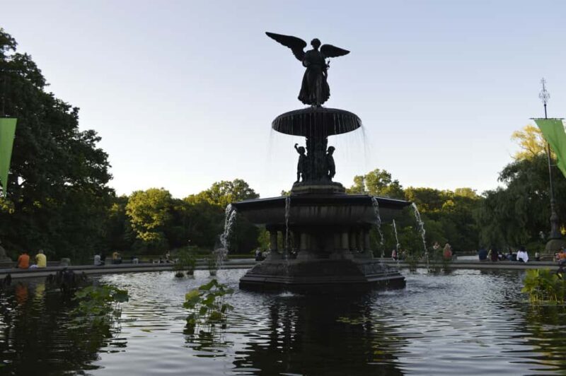 New York: Unforgettable Walking Tour Through NYCs Icons - Key Points