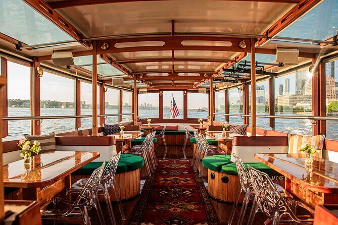 New York Urban Wildlife Sunset Boat Tour - What Makes This Tour Special?