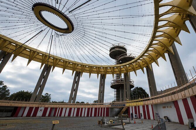 New York World's Fair Site: Explore its utopian future on an audio tour - Key Points