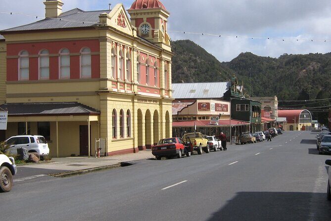 New Zealand Queenstown Airport (ZQN) to Queenstown City Centre - What Travelers Say (Based on the Few Reviews)