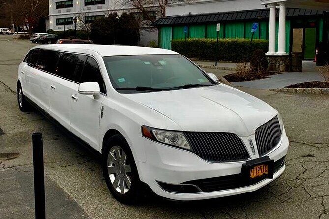 Newark (EWR) Airport Stretch Limo Service To NYC - The Sum Up