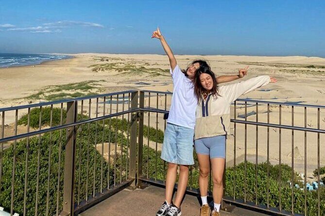 Newcastle: Animal Lovers Tour - Kangaroos, Dolphins & more! - Close Encounters with Australian Icons at Oakvale Wildlife Park