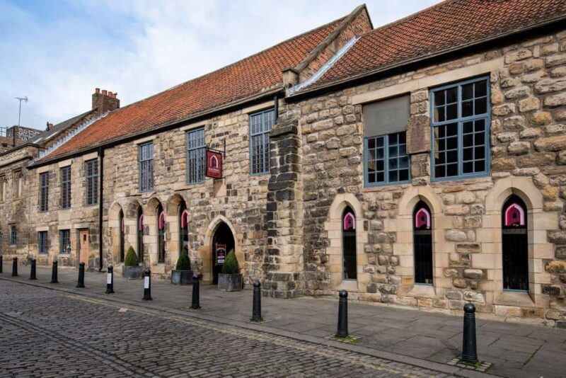 Newcastle: Blackfriars History Tour, Lunch & Sparkling Wine - Newcastle: Blackfriars History Tour, Lunch & Sparkling Wine — A Deep Dive into the Citys Medieval Past