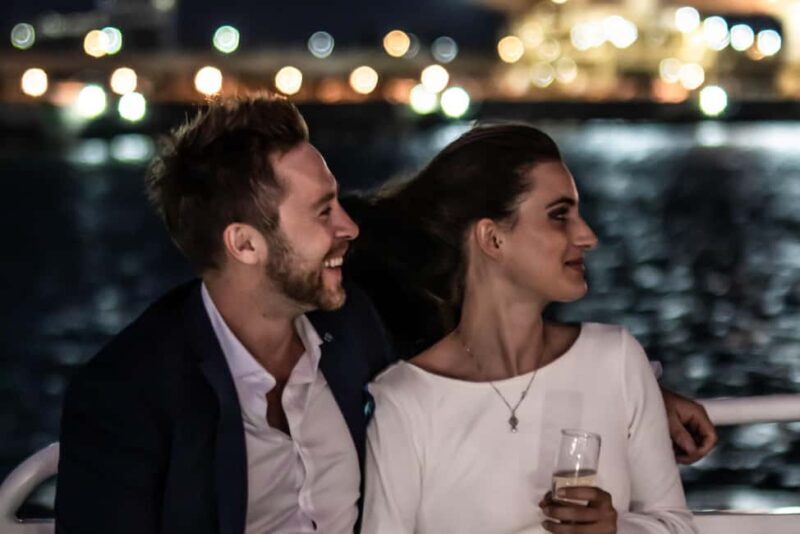 Newcastle: Harbour Dinner Cruise with Live Music - Key Points