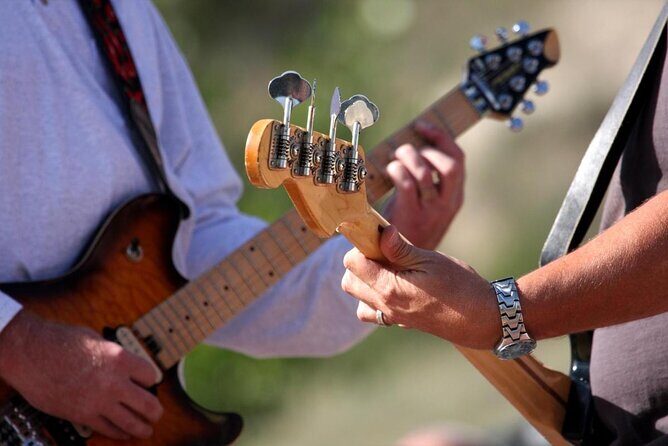 Newport Afternoon Sightseeing Sail on Classic Sailboat - Key Points