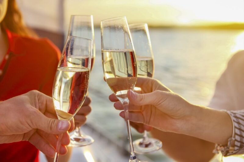 Newport Beach: Champagne and Brunch Buffet City Cruise - FAQs