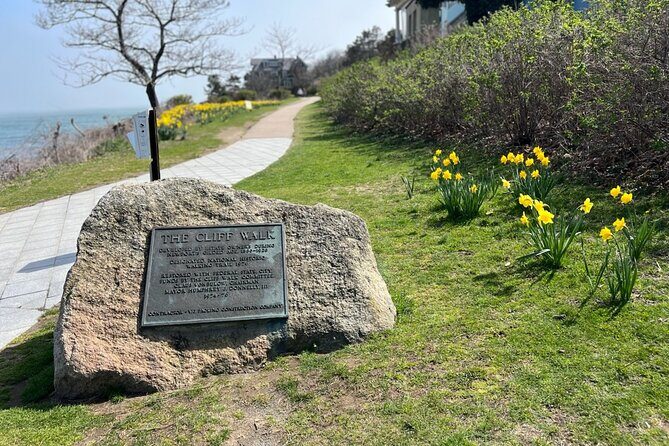 Newport Cliff Walk Guided Tour - Newport Cliff Walk Guided Tour: A Perfect Blend of Scenic Beauty and Historic Charm