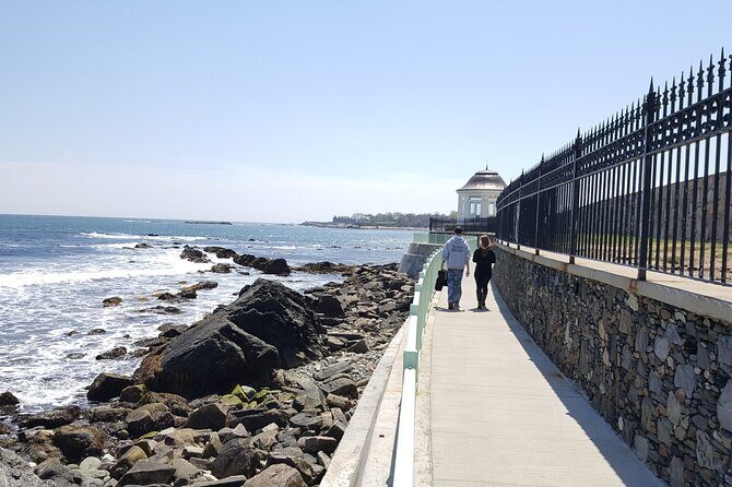 Newport Cliff Walk Guided Tour - Key Points