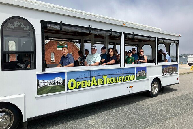 Newport Open Air Trolley Tour (Ages 5+ only) - Discover Newport on the Open Air Trolley Tour