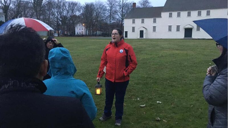 Newport, RI: Holiday Lantern Walking Tour - Key Points