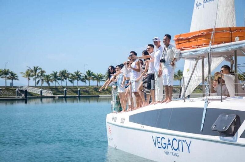 Nha Trang: Catamaran Cruise with Snorkeling and BBQ - An In-Depth Look at the Catamaran Cruise Experience