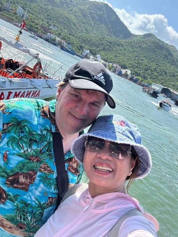 Nha Trang City Sightseeing Group Tour With Funny Guide - Discovering the Highlights of Nha Trang