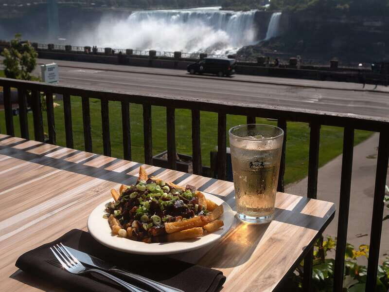 Niagara Falls, All Canadian Food Small Group Walking Tour - What to Expect and Practical Tips