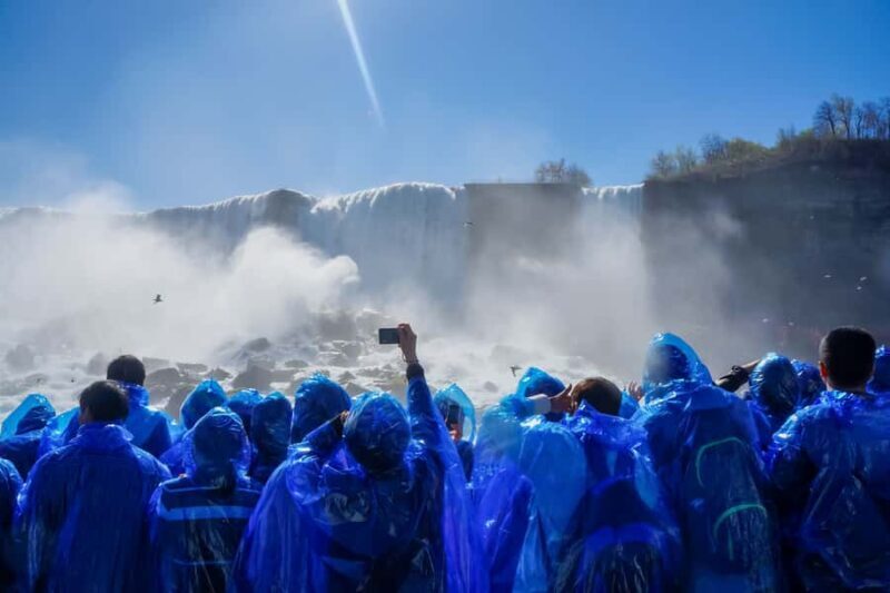 Niagara Falls: Canadian Side Day Trip with Maid of The Mist - Key Points