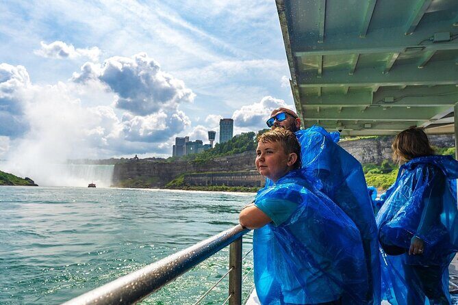 Niagara Falls Day and Night Combo plus Dinner & Fireworks - FAQ