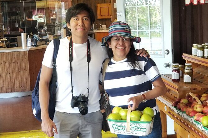 Niagara Falls Day Tour From Toronto with Fast track Niagara Cruise - A Deep Dive into the Experience