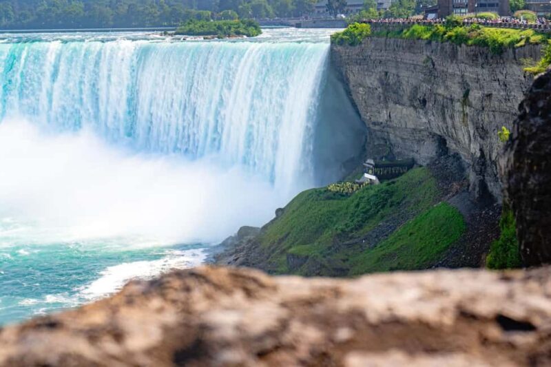 Niagara Falls: Early Access Boat & Journey Behind the Falls - Why This Tour Works Well