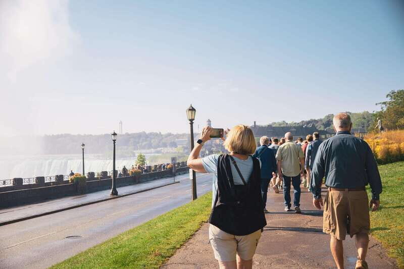 Niagara Falls: Guided Tour with Behind the Falls & Boat Ride - The Itinerary: A Closer Look