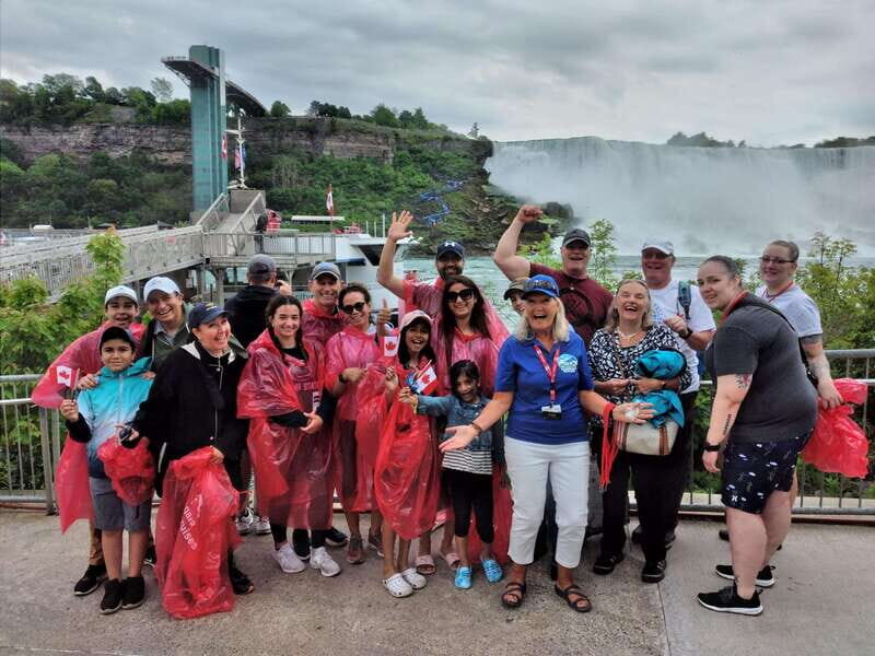 Niagara Falls: Guided Tour with Behind the Falls & Boat Ride - Who Will Love This Tour?