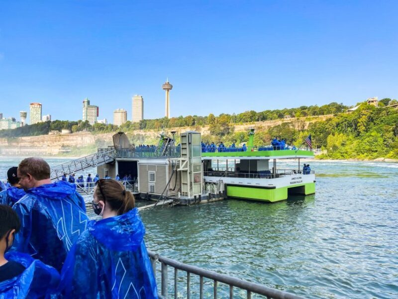 Niagara Falls, NY: Maid of the Mist Boat & Falls Sightseeing - The Guides: Knowledge, Humor, and Local Flavor